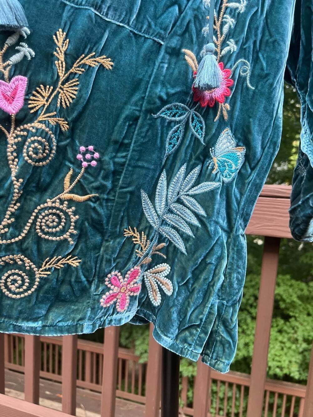 NWOT Johnny Was Silk Blend Velvet Floral Embroidered Tunic Blouse Green Size XL - Picture 9 of 16